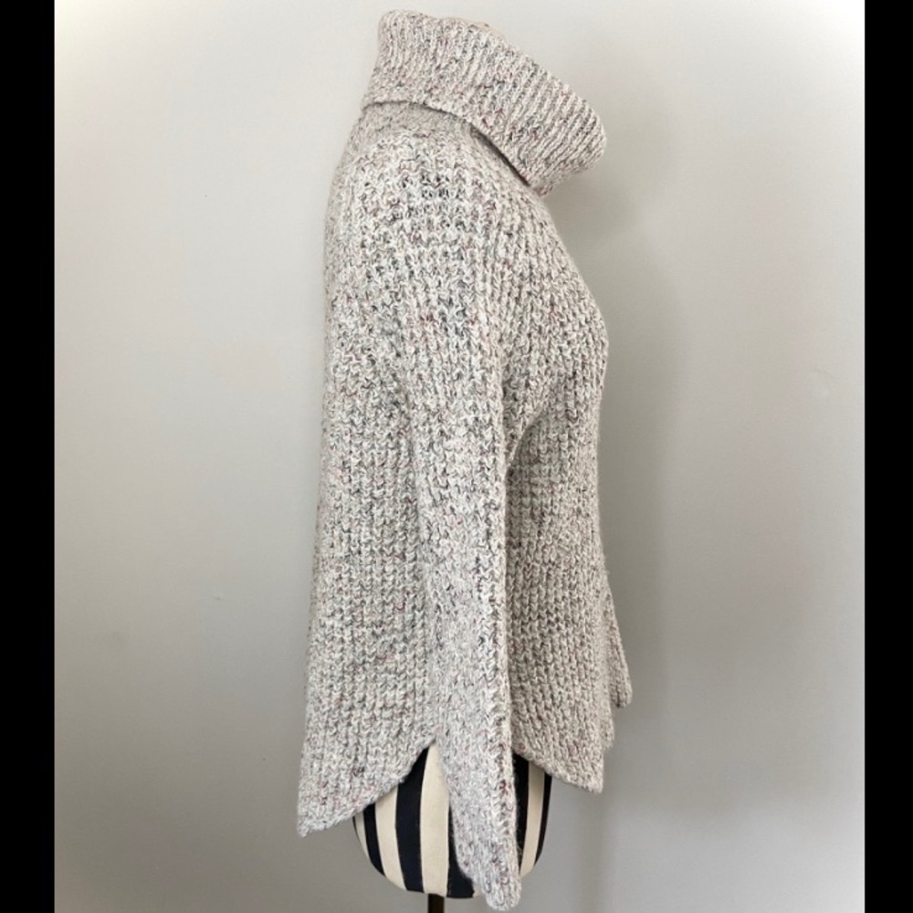 Free People turtleneck sweater - Picture 6 of 9